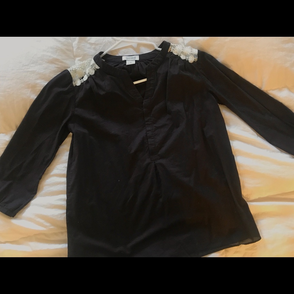 Barneys New York Size Small 3/4 Length Blouse